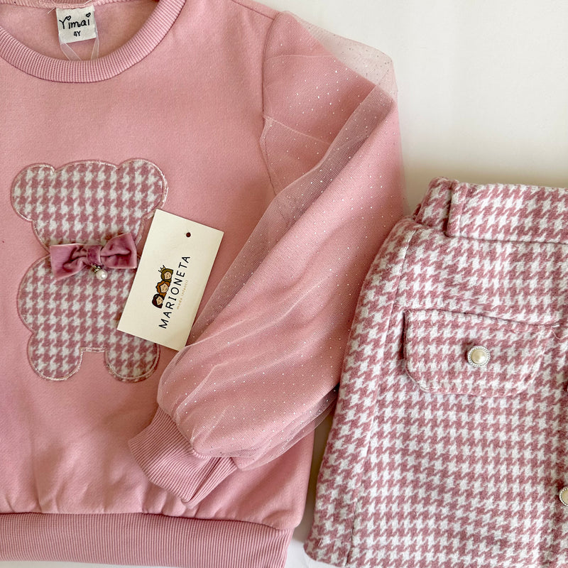 Conjunto dos piezas sudadera rosa con estampado de oso y falda vichi en rosa para niña