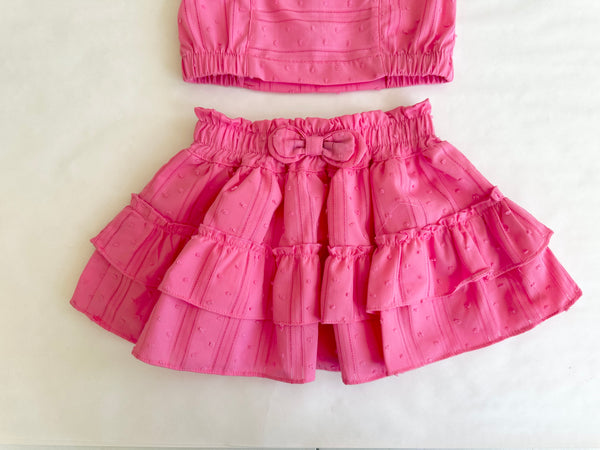 Conjunto dos piezas blusa rosa con detalle de olan y falda de olanes para niña. | mexicana.