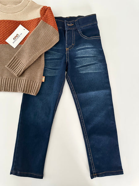 Conjunto dos piezas sueter cafe con franjas y pantalon mezclilla para niño | mexicano