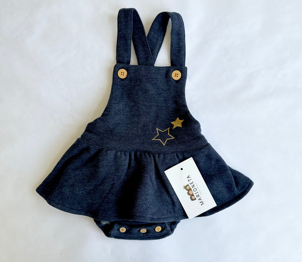 Jumper marino y blusa blanca con estampado de estrellas marino y volante al cuello para bebe niña | Dadati