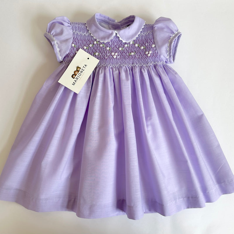 Vestido bordado hecho a mano color morado bajito para niña | CARPI