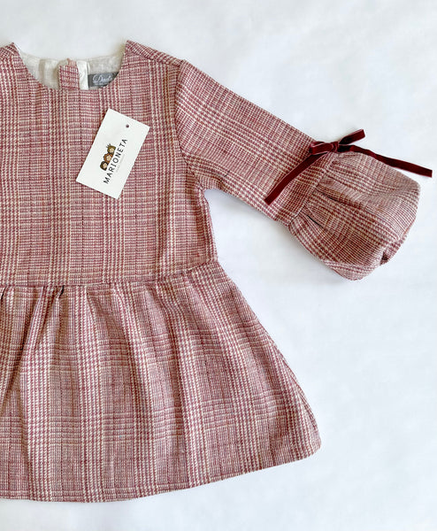 Vestido marron con cuello redondo y manga larga con lazo de terciopelo a los lados  para niña | Dadati