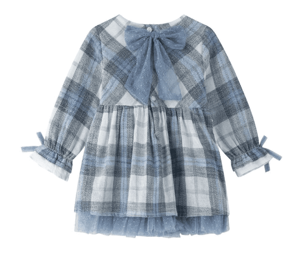 Vestido de fiesta azul  en cuadros con detalles de tejido grises y fondo blanco y tul tipo plumetti azul. Volantes en frente delantero en combinación de tejidos y cinta decorativa. para niña | Newness
