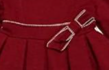 Vestido color tinto con detalle de lazo al frente y manga larga para niña | mexicana