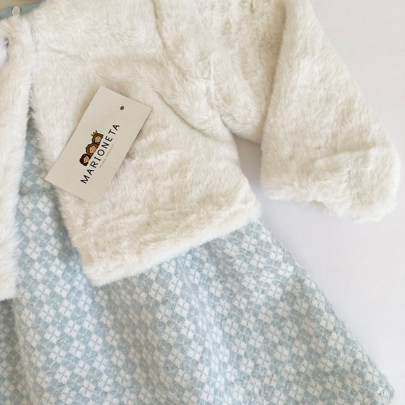 Vestido azul con chaqueta ivory de pelo para niña |