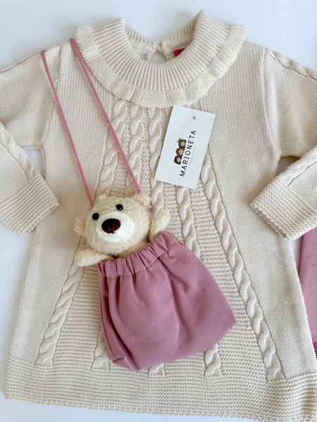 Conjunto tres piezas / pantalón rosa y sueter beige con bolsa para niña