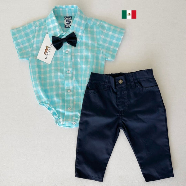 Conjunto de tres piezas camisa cuadros azul agua, pantalón y moño marino para bebe niño.  JL