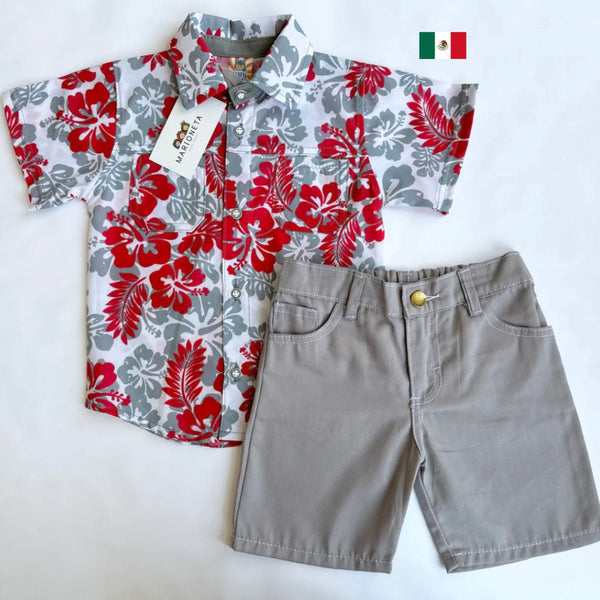 Conjunto dos piezas short gris y camisa floreada roja militar para niño | Mexicana