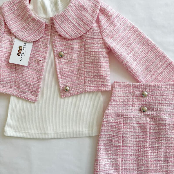 Conjunto de tres piezas falda y chaqueta rosa y playera ivory para niña | mexicano lo lo