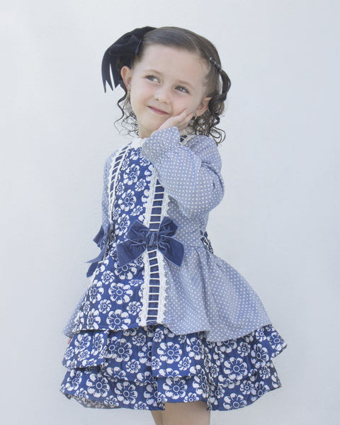 Vestido azul con detalles al frente marino de terciopelo para niña | Newness