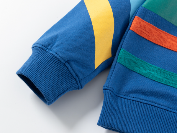 Sudadera color azul con  logotipo al frente para niño | Newness