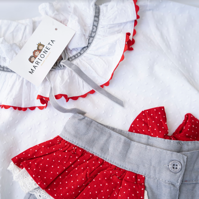 Camiseta blanca de bebé niña con volantes rojos en hombros y estampado  perrito. Dadati - Moda infantil