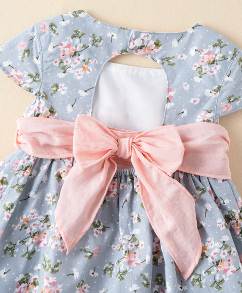Vestido estampado salmon y azul con flores para niña | Newness