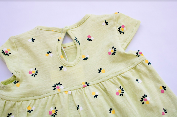Camiseta manga corta estampado color verde manzana para bebe niña | LOSAN