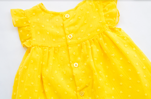 Vestido de plumiti y braguita color amarillo para bebe niña  | LOSAN