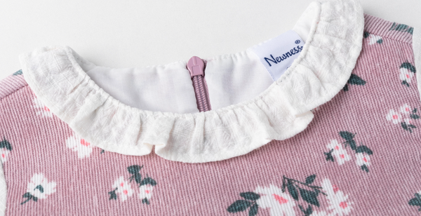Vestido color rosa estampado flores, cuello y manga blanca para bebe niña | Newness