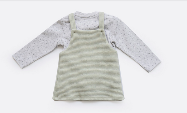 Conjunto tres piezas, camiseta estampada y pichi color pistache unicornio al frente y mayas, para bebe niña | LOSAN