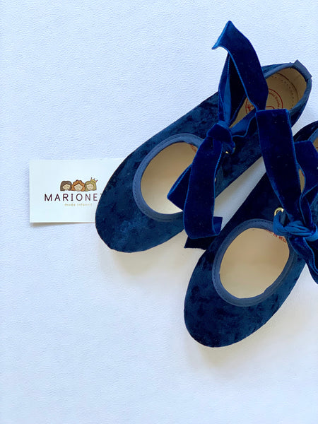 Zapato color azul marino con Lazo Terciopelo | Españoletas