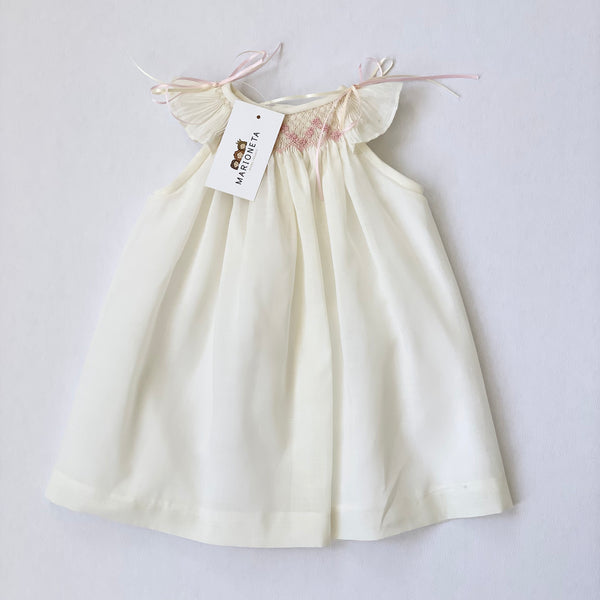 Vestido bordado color beige  para niña| Carpi