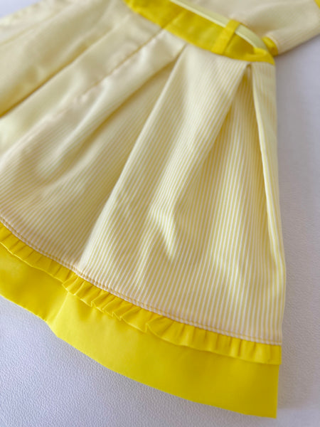 Vestido color amarillo con morral para niña | mexicana