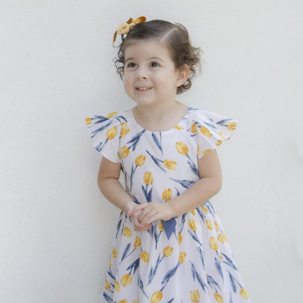 Vestido color blanco con tulipanes para niña| Newness